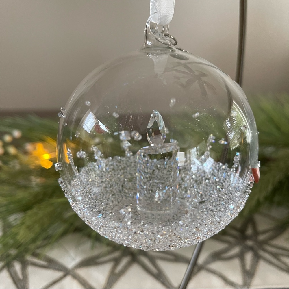 NIB 2017 Swarovski Annual Christmas Ball Ornament